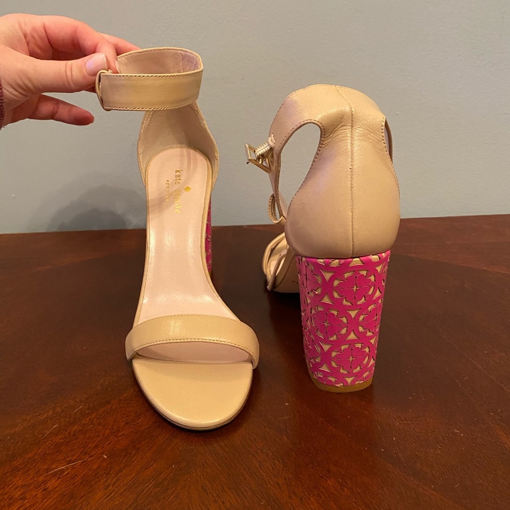 Never worn Kate Spade nude heels with Fuchsia heel